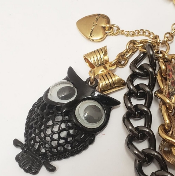 Betsey Johnson Black Statement Owl Multi Chain Toggle Bracelet - Picture 3 of 3